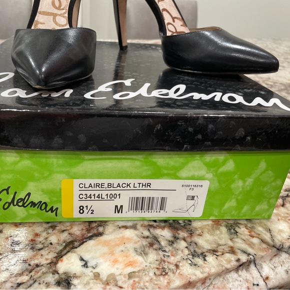 Black, leather, high heels, gently worn, soft leather, very comfortable. - Picture 2 of 4